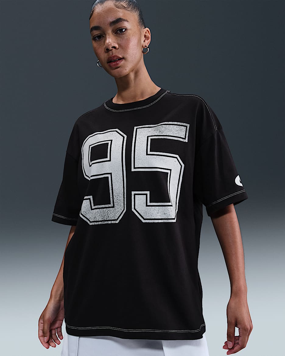 Nike Sportswear Women's Short-Sleeve T-Shirt. Nike.com